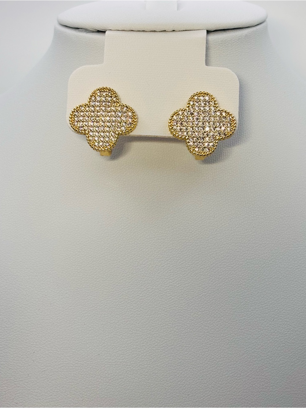 Gold Pavé Clover Stud Earrings - Women Jewelry